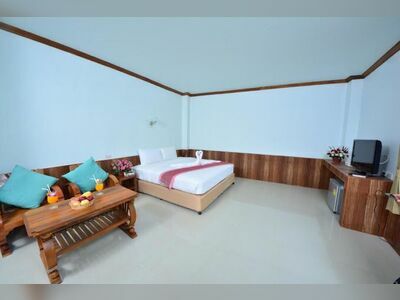 Haad Yao Bayview Resort & Spa