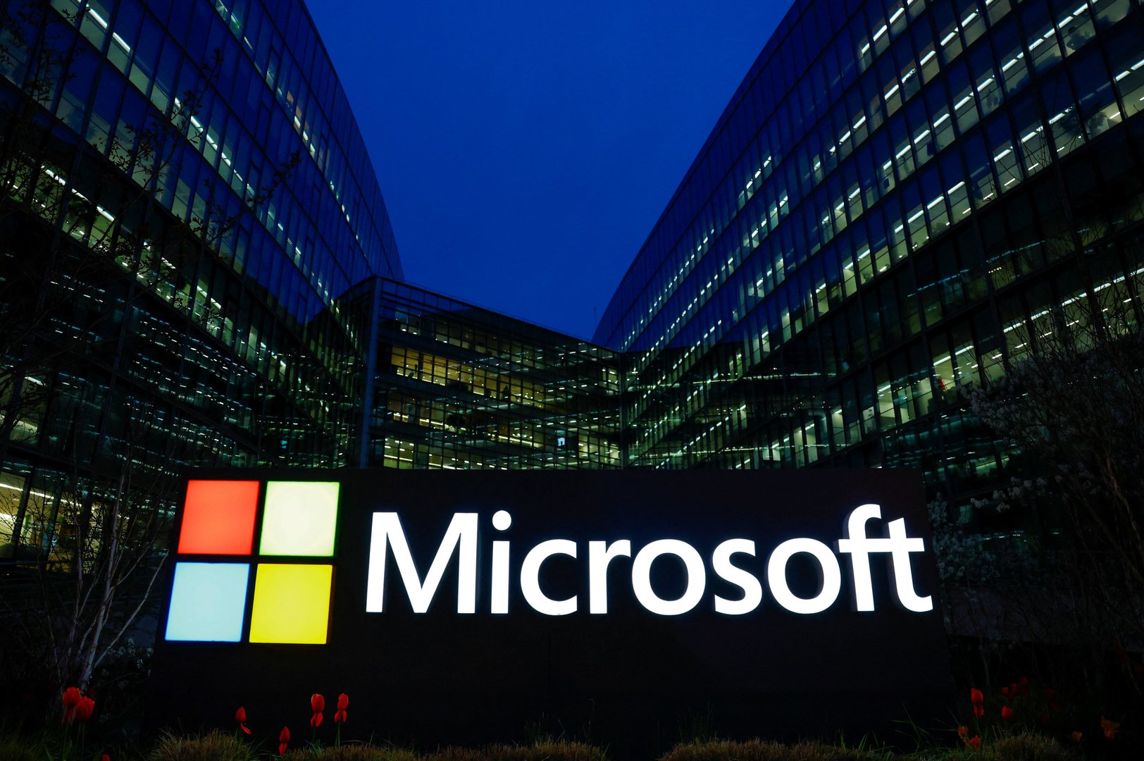 Microsoft to Allocate $80 Billion for AI-Driven Data Centers in Fiscal Year 2025
