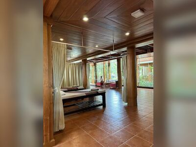 Vana Spa by Vanasin Residence