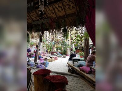 Maya Bar