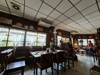 Thong Dee European Restaurant