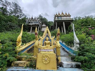 Tham Phra Non