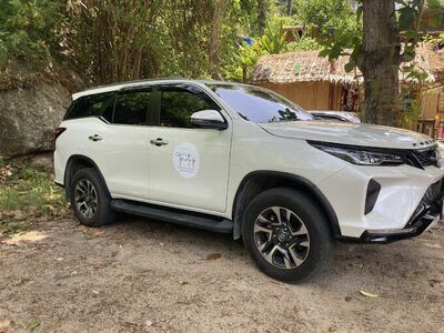 Phukrit Taxi Service and Car Rental