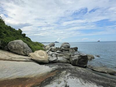 Sai Noi Beach