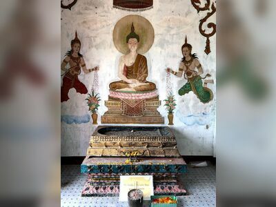 Wat Khao Tham