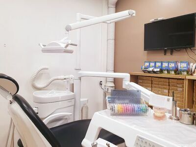 Dental Clinic by Dr. Taw and Dr. Toe