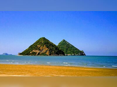 Secret Beach