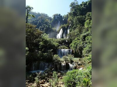 Thi Lo Su Waterfall