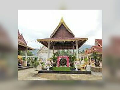 Wat Chaloklum