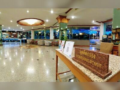 Viang Tak Riverside Hotel