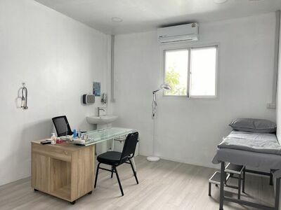 Takecare Clinic in Koh Lipe