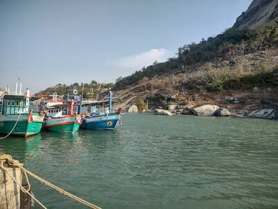 Khao Takiab Pier
