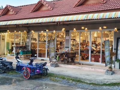 Moon Bazaar