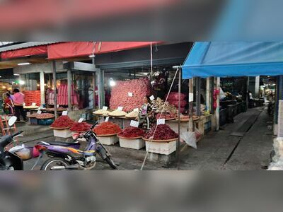 Tak Municipality Fresh Market 3