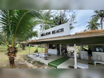 Million Beach Cafe and Bar