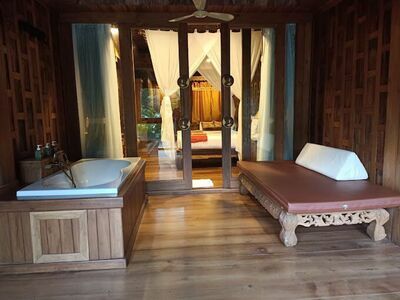 Santhiya Koh Phangan Resort & Spa