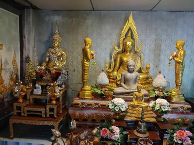 Wat Pa Saeng Tham