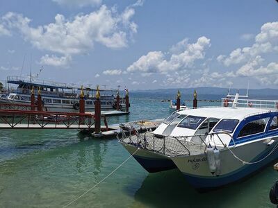 Haad Rin Pier