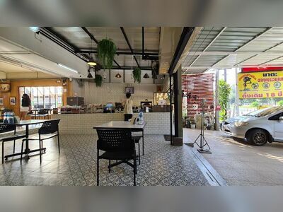 Baan Khao Kaeng Tai Na Kon