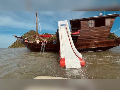 Siamtara Pirate Boat Hua Hin