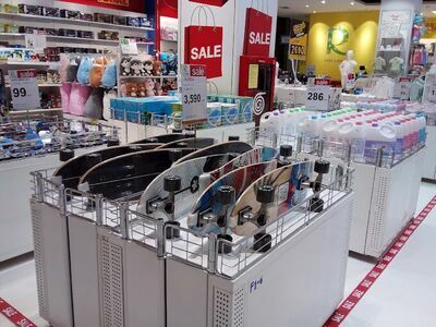 Robinson Lifestyle Mae Sot