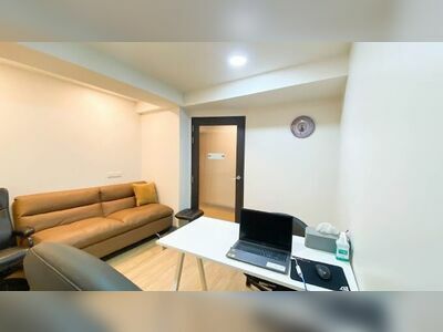 Dr. Thanaruk & Dr. Win's Clinic