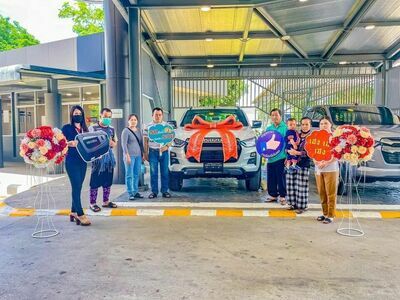 Isuzu Tak - Isuzu Tak Hock Antung Co., Ltd.