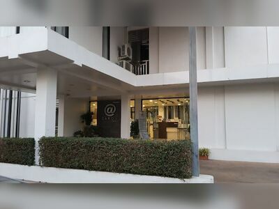 Sakon Hotel