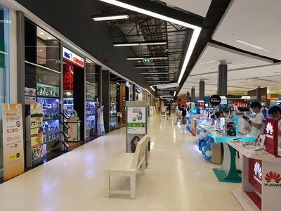 Robinson Lifestyle Sakon Nakhon