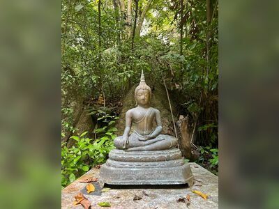 Wat Khao Tham