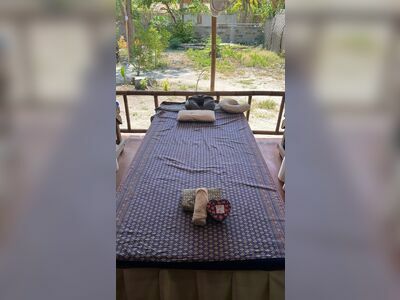 Triluck Massage