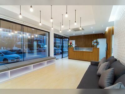 S Dental Clinic by Dr. Sirinate