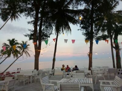 MD Beach Club