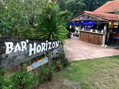 Bar Horizon