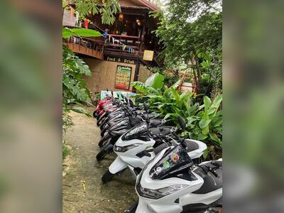 Phukrit Taxi Service and Car Rental
