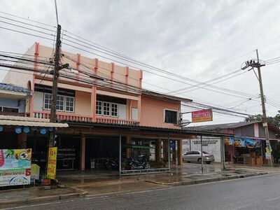 Phirumkarn Optical
