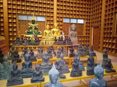 Wat Si Chomphu Sakon Nakhon