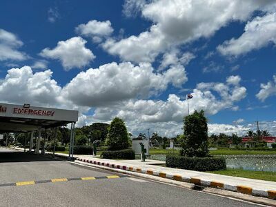 Khai Kritsiriwora Hospital