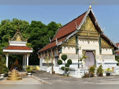 Wat Bo Sot Manee Sri Bunrueang