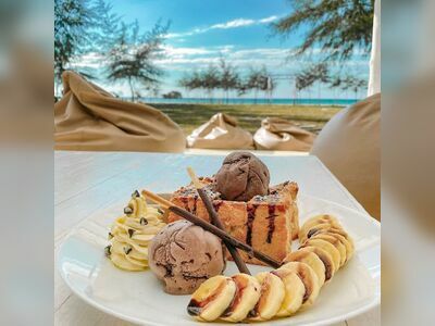 Million Beach Cafe and Bar