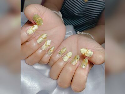 Ying Nails & Eyelashes