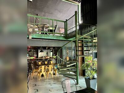 De Rust Bar