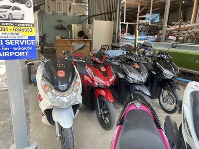 Motorbike & Car For Rent Mr. Trong