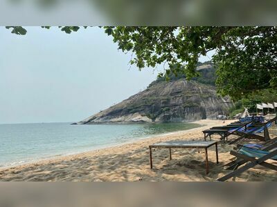 Sai Noi Beach