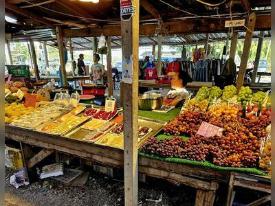 Nong Khon Market