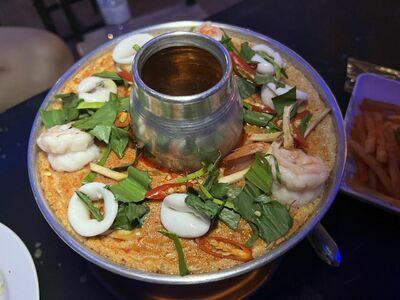 Flip Bar & Restaurant