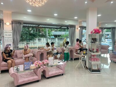 Rinyaphat Clinic