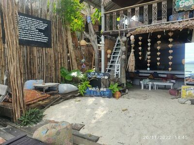 Sea La Vie Bar