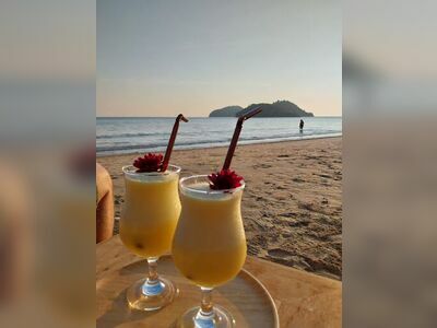 Baanyai Beach Bar