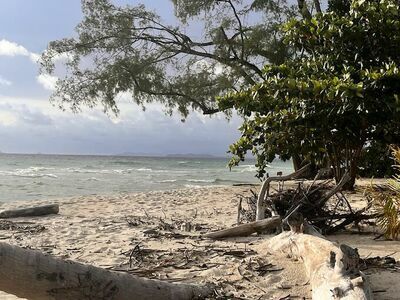 Khlong Han Beach